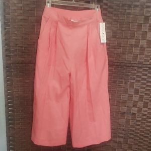 White Stag Flare Capris size 8